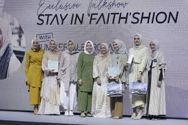 Tren Fashion Anak Muda 2025 di Indonesia: Gaya Kasual dan Digital Culture